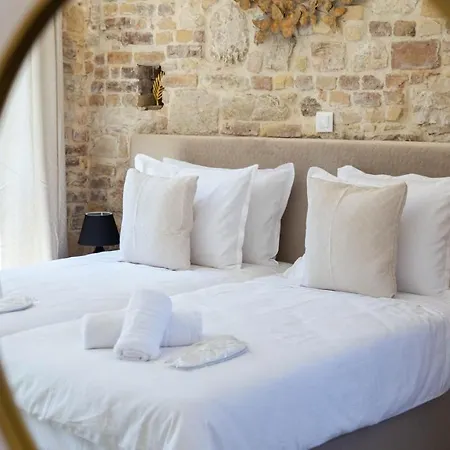 Castello Nuovo By Corfuescapes Apartman *