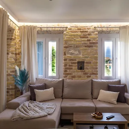 Apartment Castello Nuovo By Corfuescapes